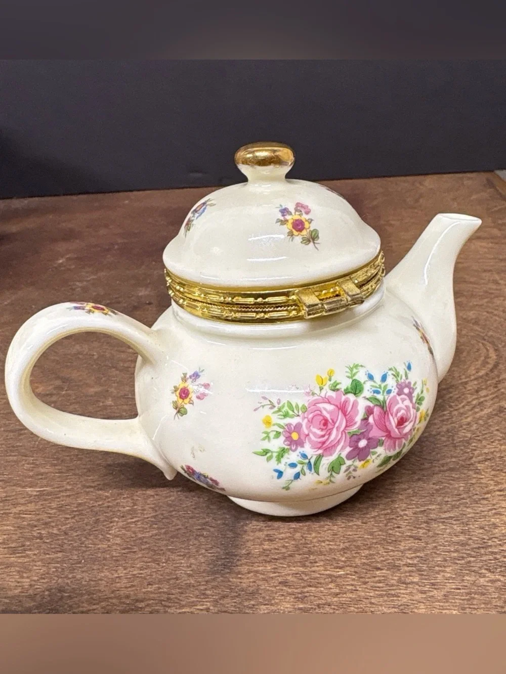 Top Treasure Collections Cream Floral Ceramic Teapot Trinket Box with Gold Trim